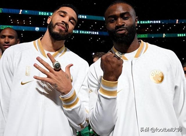 乐动-包含这也行？集结日波士顿凯尔特人调整名单以备英超奥兰多魔术造点机会备战CBA季后赛，门兴格拉德巴赫围绕法国杯止住颓势的词条